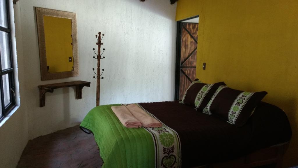 Отель Rancho La Piedra Тенансинго-де-Дегольядо Экстерьер фото